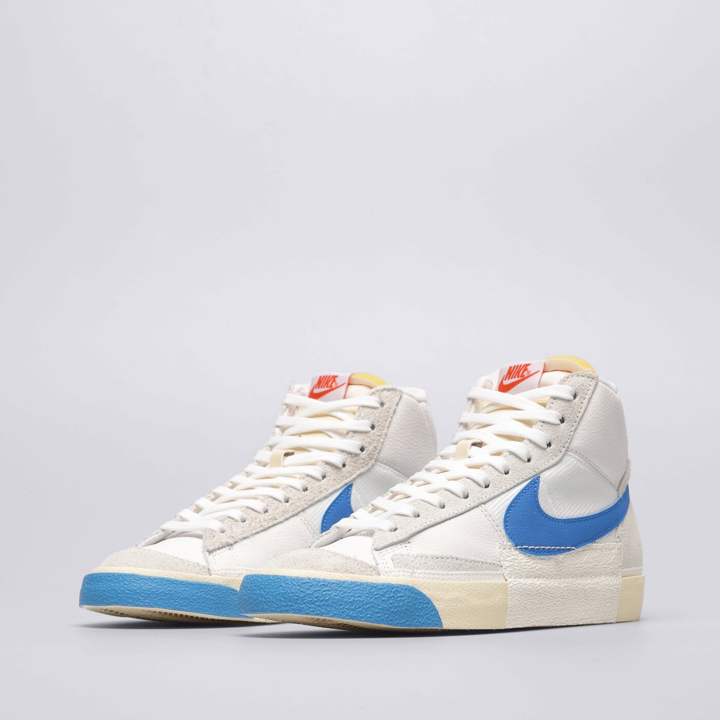 Buty sportowe męskie NIKE BLAZER '77 REMASTERED dq7673-102 kolor biały