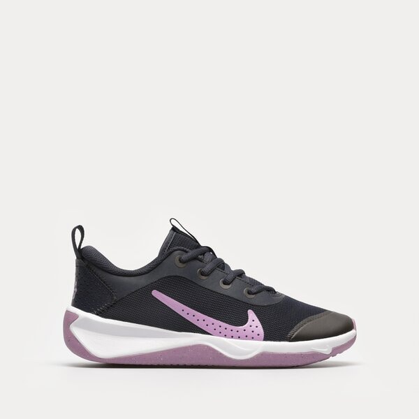 Buty do biegania dla dzieci NIKE OMNI MULTI-COURT dm9027-401 kolor granatowy