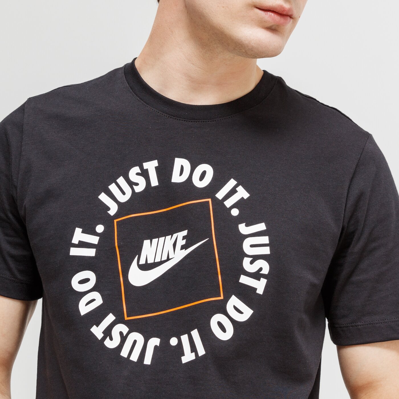 Koszulka męska NIKE T-SHIRT SPORTSWEAR JDI da0238-010 kolor czarny