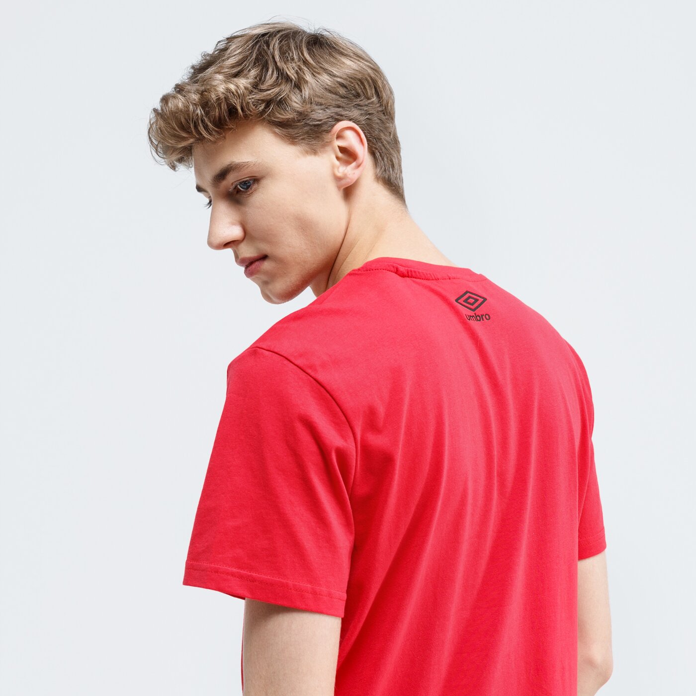 Koszulka męska UMBRO T-SHIRT MARCEL ul120tsm40005 kolor czerwony