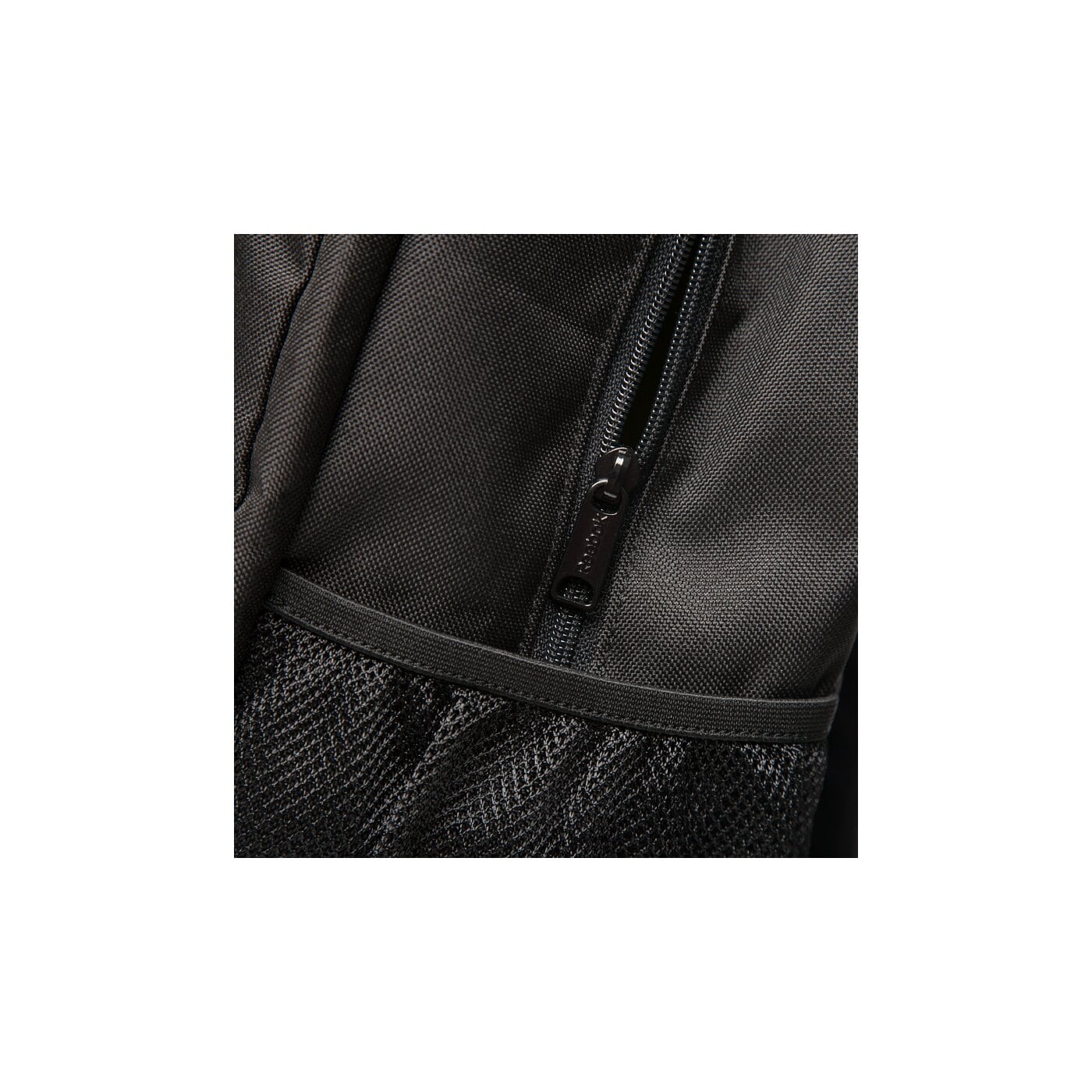 Plecak damski REEBOK PLECAK SPORT ROY BKP BLACKWHITE s23041 kolor czarny