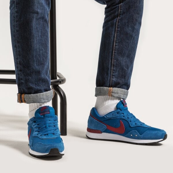 Buty sportowe męskie NIKE VENTURE RUNNER ck2944-403 kolor niebieski
