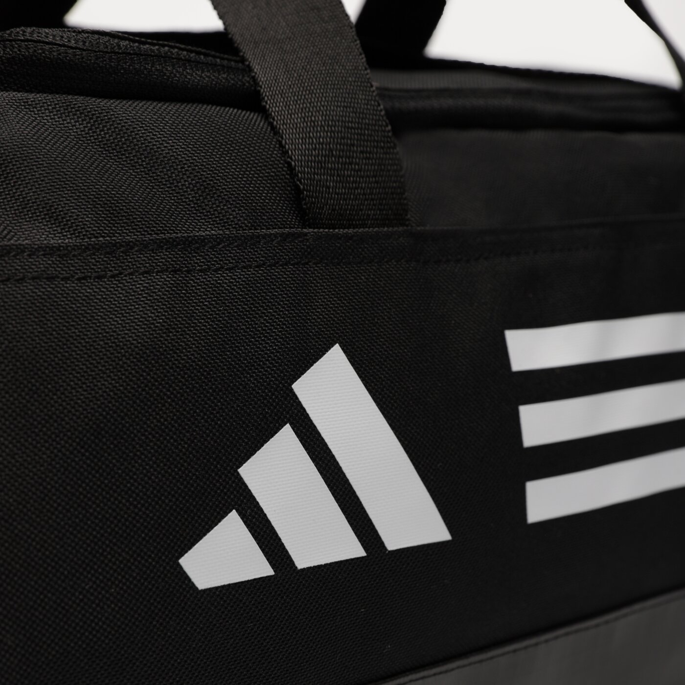 Torba sportowa damska ADIDAS TORBA TR DUFFLE XS ht4748 kolor czarny