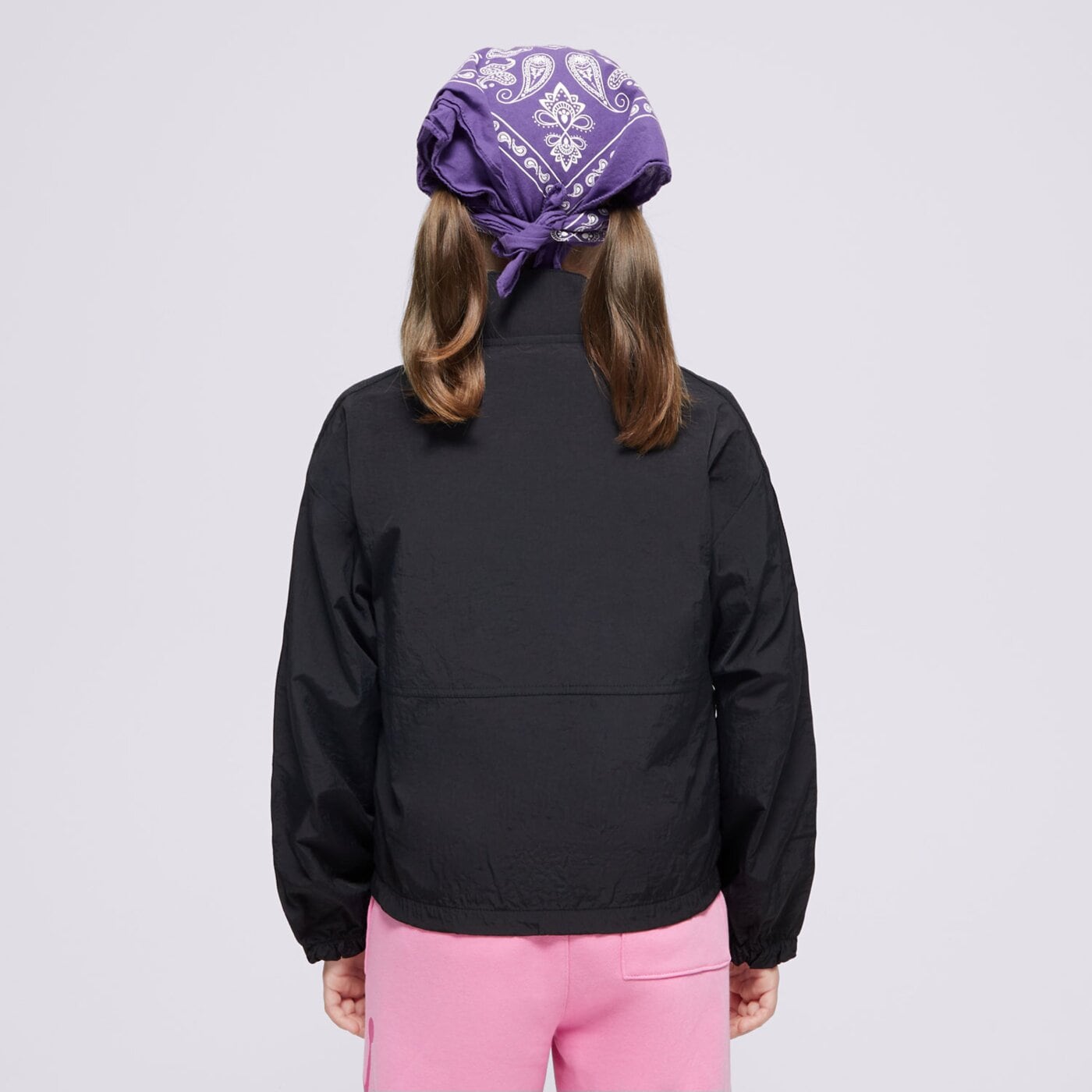 Kurtka zimowa dziecięca JORDAN KURTKA ZIMOWA JDG JUMPMAN WOVEN TAPIN GIRL 45d345-023 kolor czarny