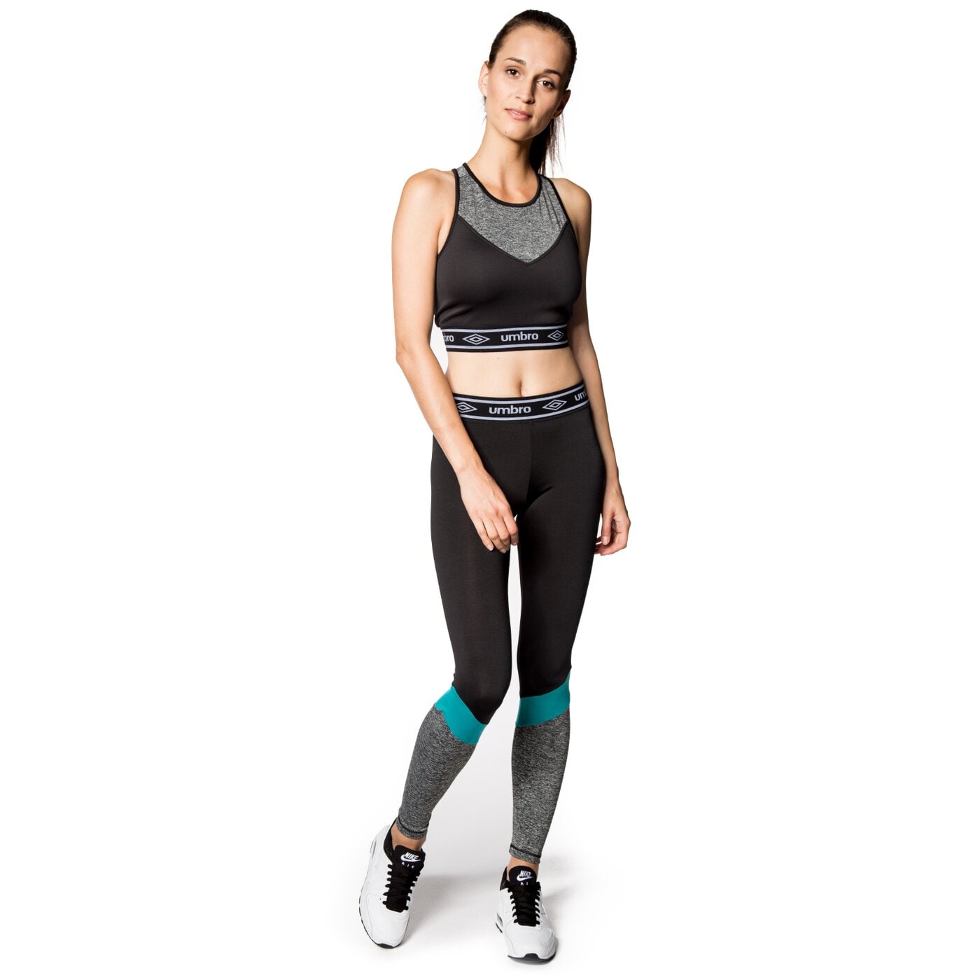 Spodnie dresowe damskie UMBRO SPODNIE CLASICA ul36spd12001 kolor czarny