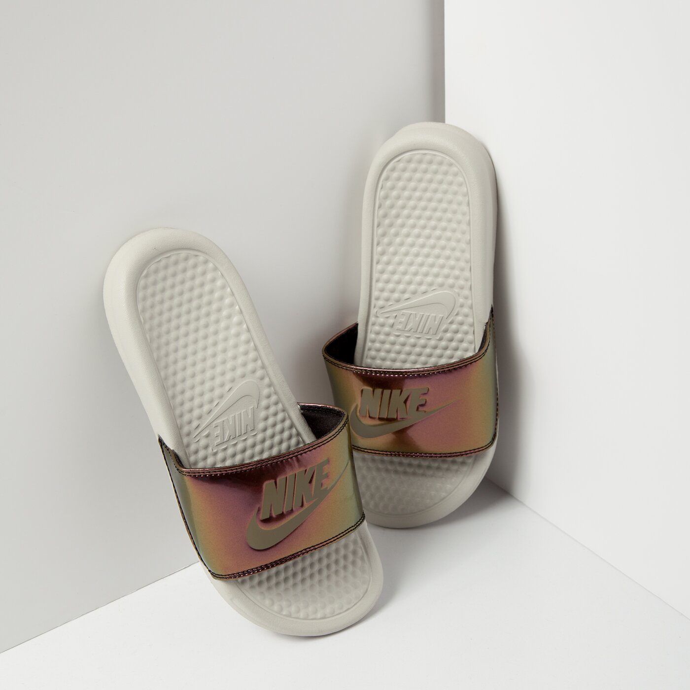 nike wmns benassi jdi print