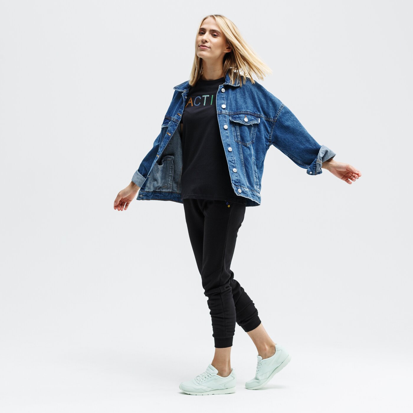 Koszulka damska LOTTO T-SHIRT PANATA lo39tsd08001 kolor czarny