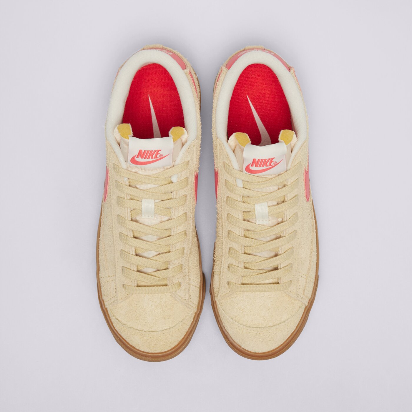 Buty sportowe damskie NIKE BLAZER LOW '77 VINTAGE fq8060-700 kolor żółty