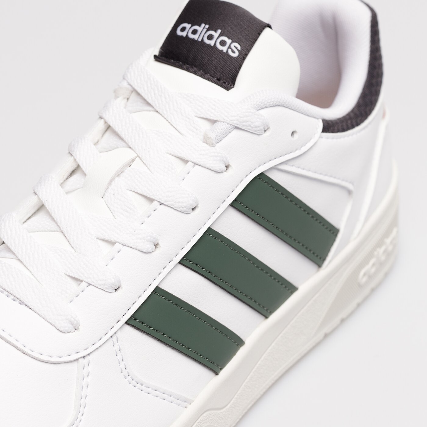 Buty sportowe męskie ADIDAS COURTBEAT gx1743 kolor biały