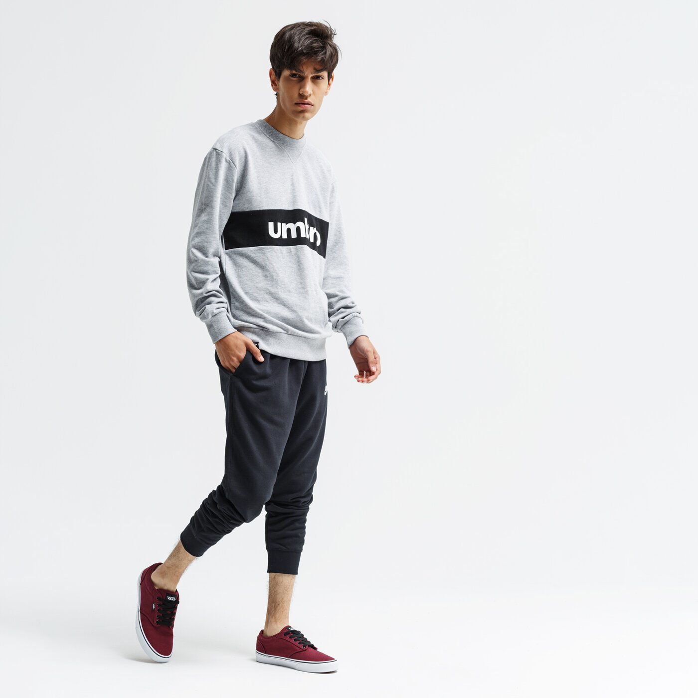 Bluza męska UMBRO BLUZA BRANDED PANELLED 65511u-b43 kolor szary