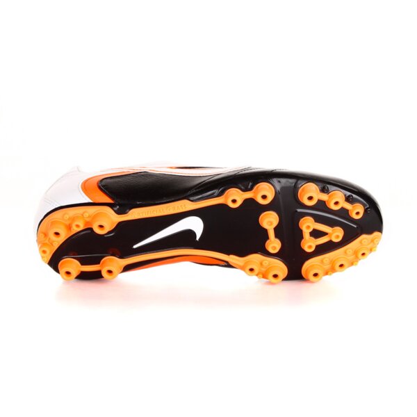 Buty piłkarskie dla dzieci NIKE JR CTR360 LIBRETTO II AG 429541018 kolor czarny