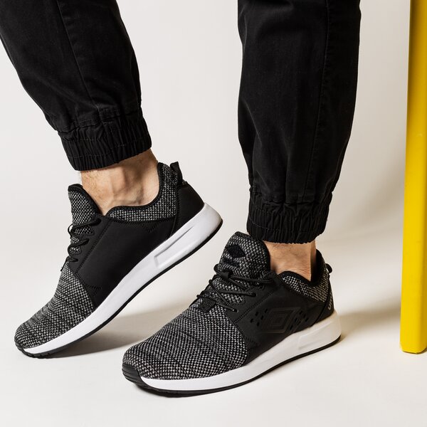 Buty sportowe męskie UMBRO ANDROS ummd119010 kolor szary