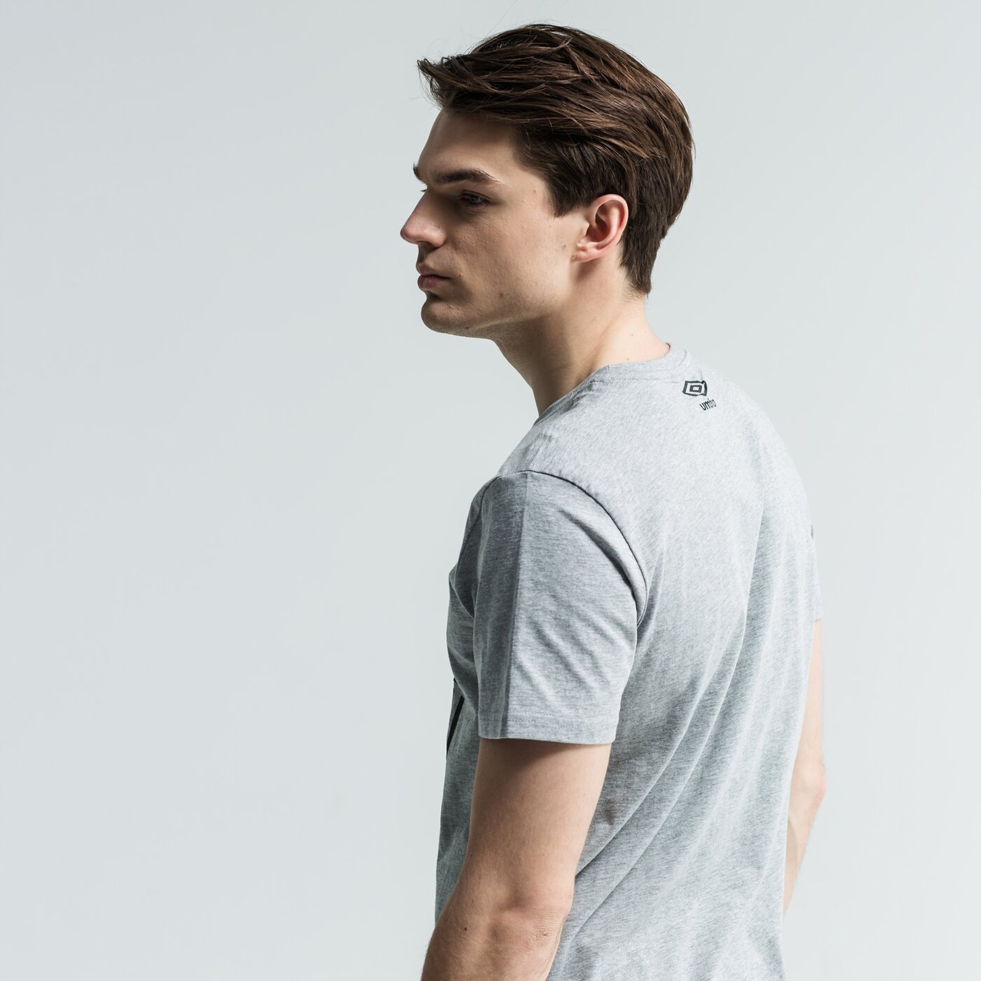 Koszulka męska UMBRO T-SHIRT SS VEZKO ul19tsm35002 kolor szary