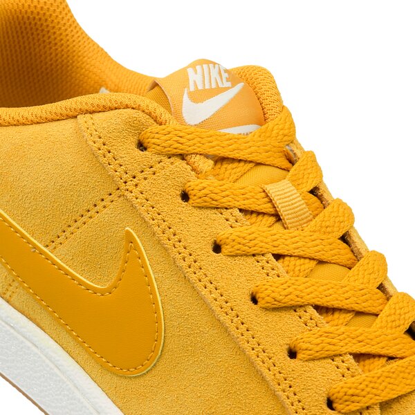 Buty sportowe damskie NIKE WMNS COURT ROYALE SUEDE 916795-700 kolor żółty