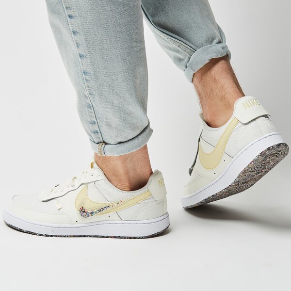 Buty sportowe męskie NIKE COURT VISION LO PREM dj1974-100 kolor beżowy