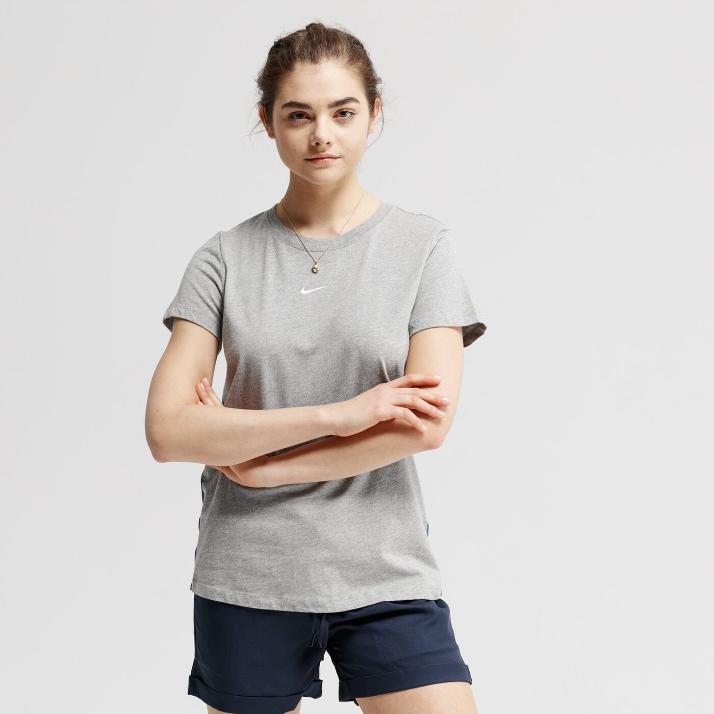 Koszulka damska NIKE T-SHIRT SS W NSW LOGO TAPE ar5340-063 kolor szary
