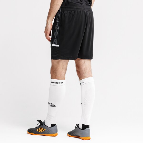 Spodenki męskie UMBRO SZORTY LEGACY 65271u-090 kolor czarny
