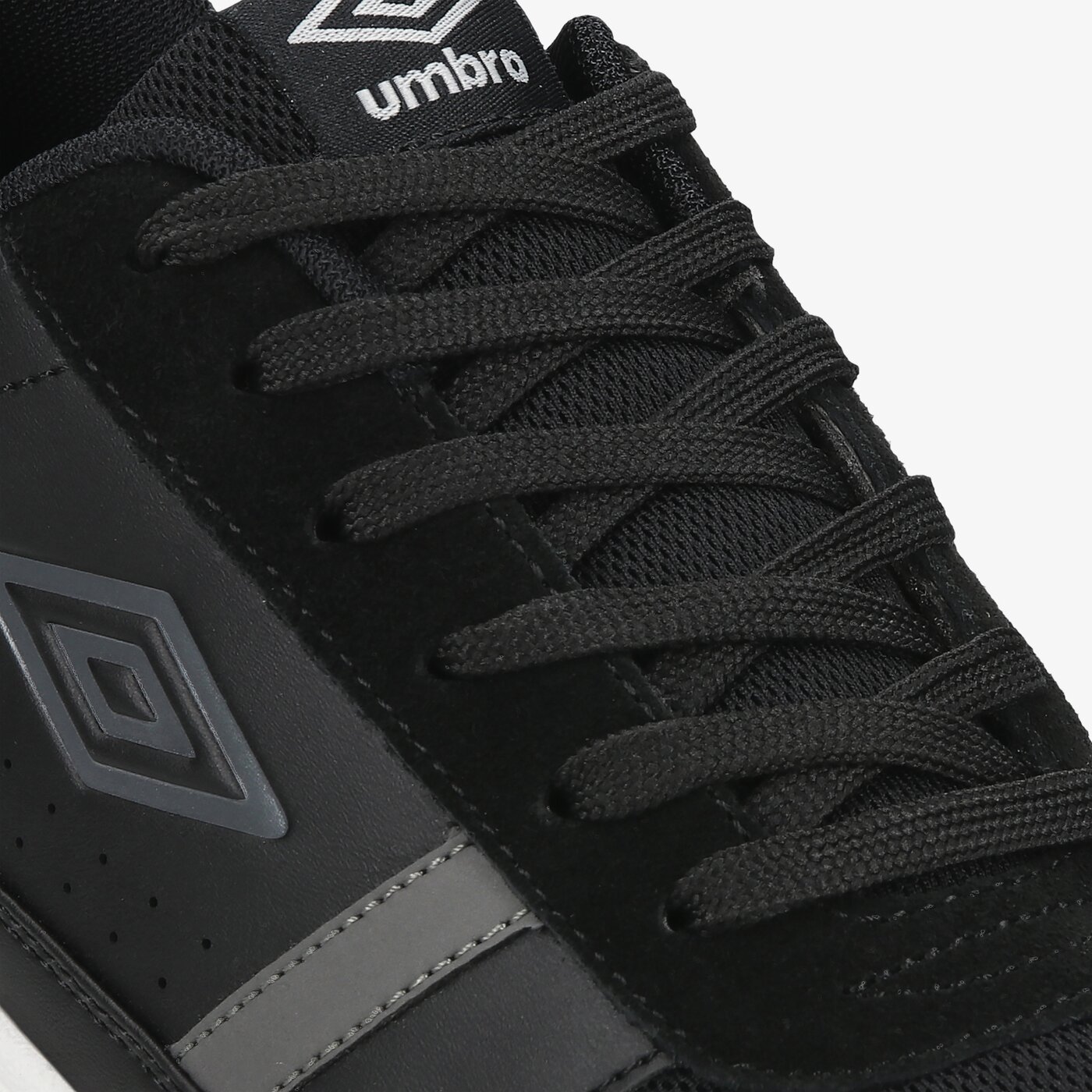 Buty sportowe męskie UMBRO FERGUSON umml121013 kolor czarny