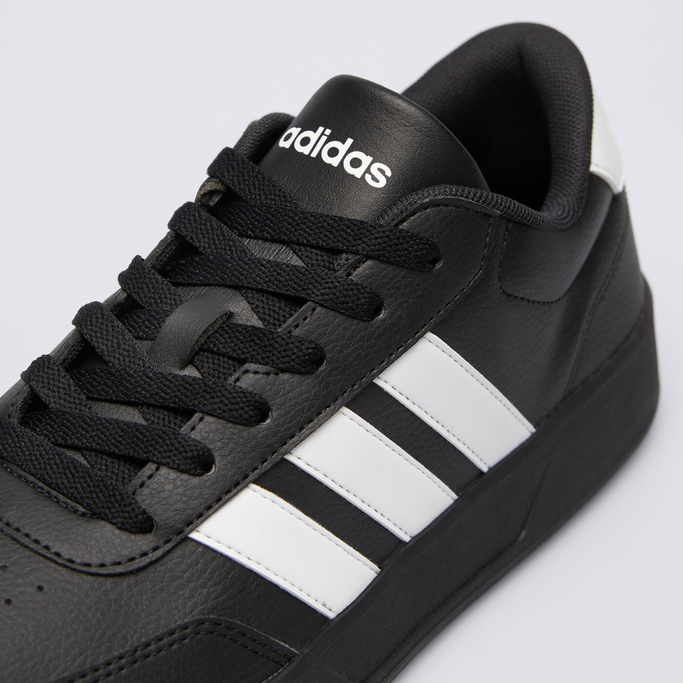 Buty sportowe męskie ADIDAS BREAKNET 3.0 jq5482 kolor czarny