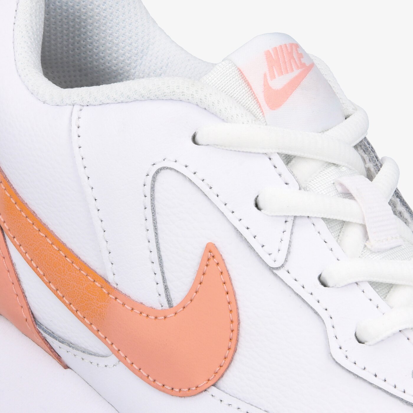 wmns nike delfine lea