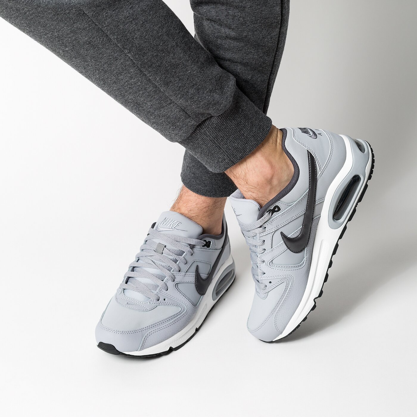 nike air max command lifestyle