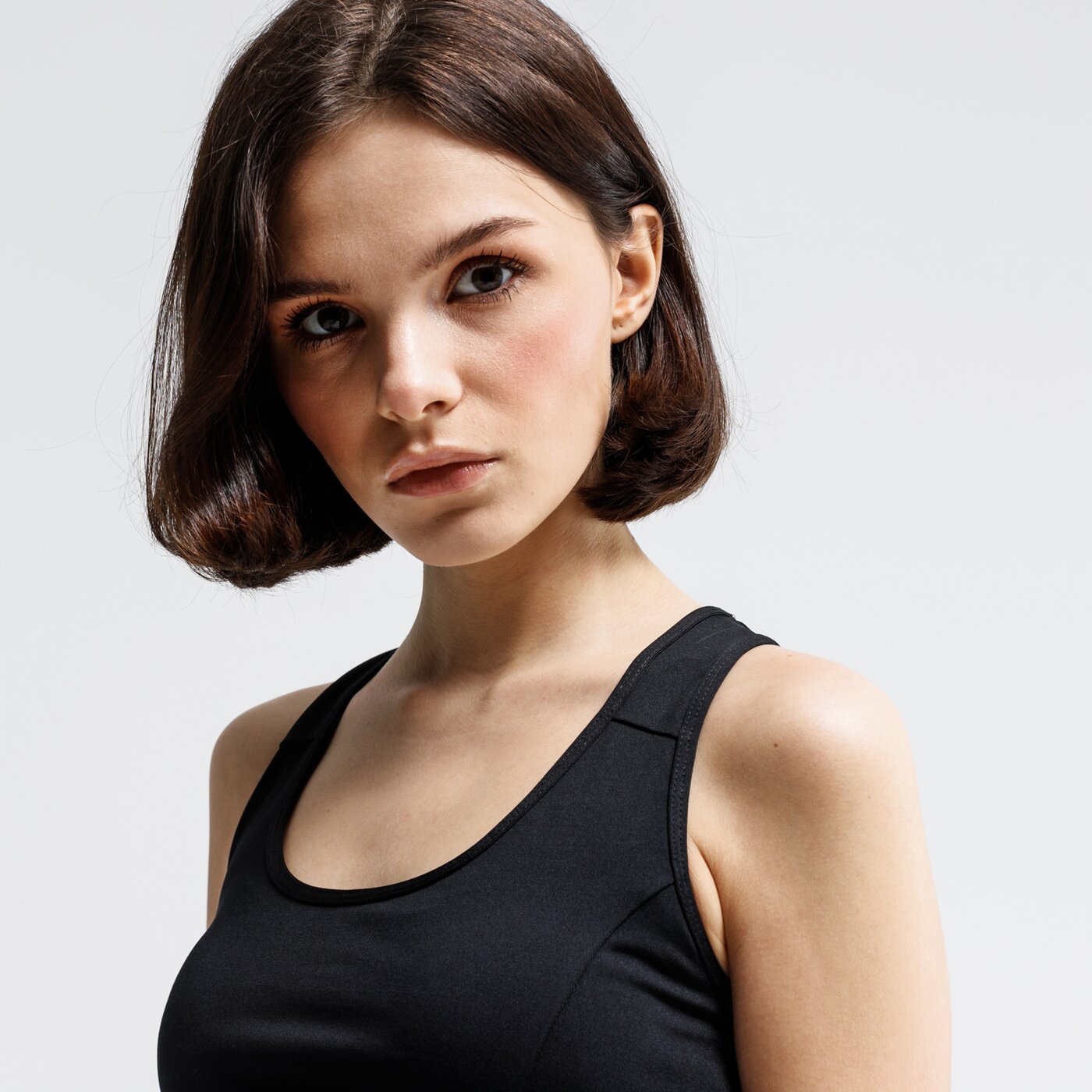 Top damski LOTTO BRA DITSY lo120top01001 kolor czarny