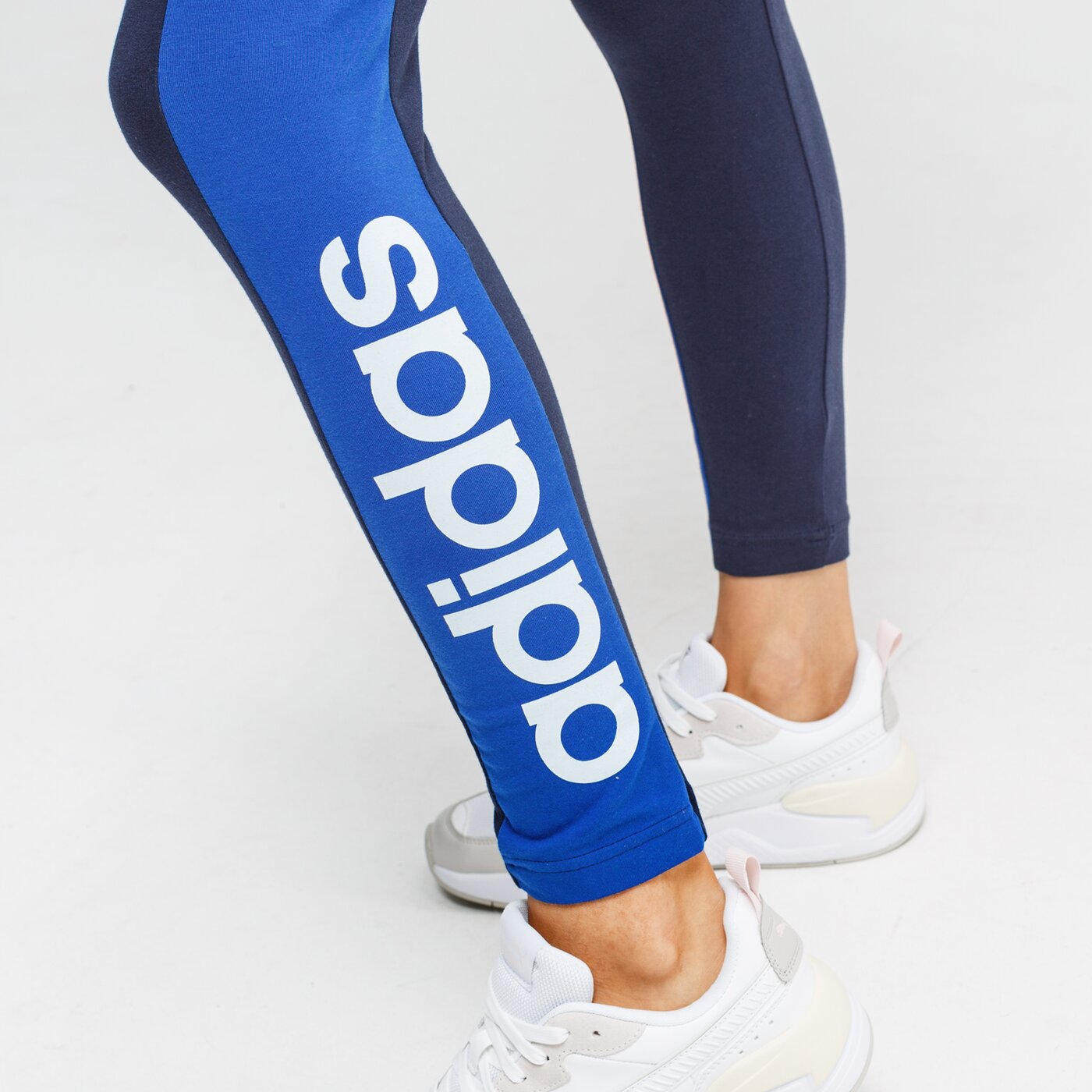 Spodnie dresowe damskie ADIDAS LEGGINGS W E CB gd2924 kolor granatowy