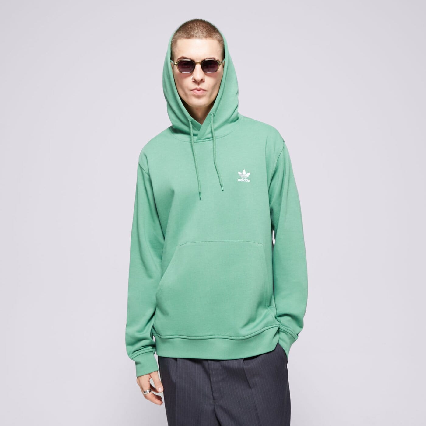 Bluza męska ADIDAS BLUZA Z KAPTUREM ESS HD ix7671 kolor zielony