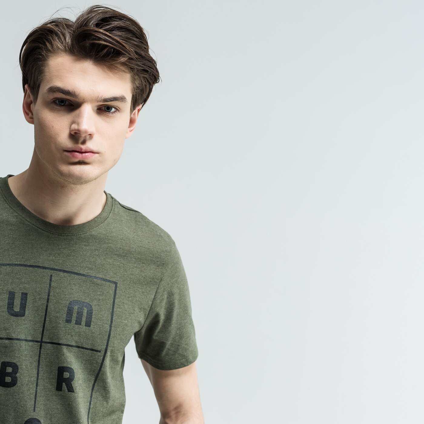 Koszulka męska UMBRO T-SHIRT SS UMTERO ul19tsm36002 kolor khaki