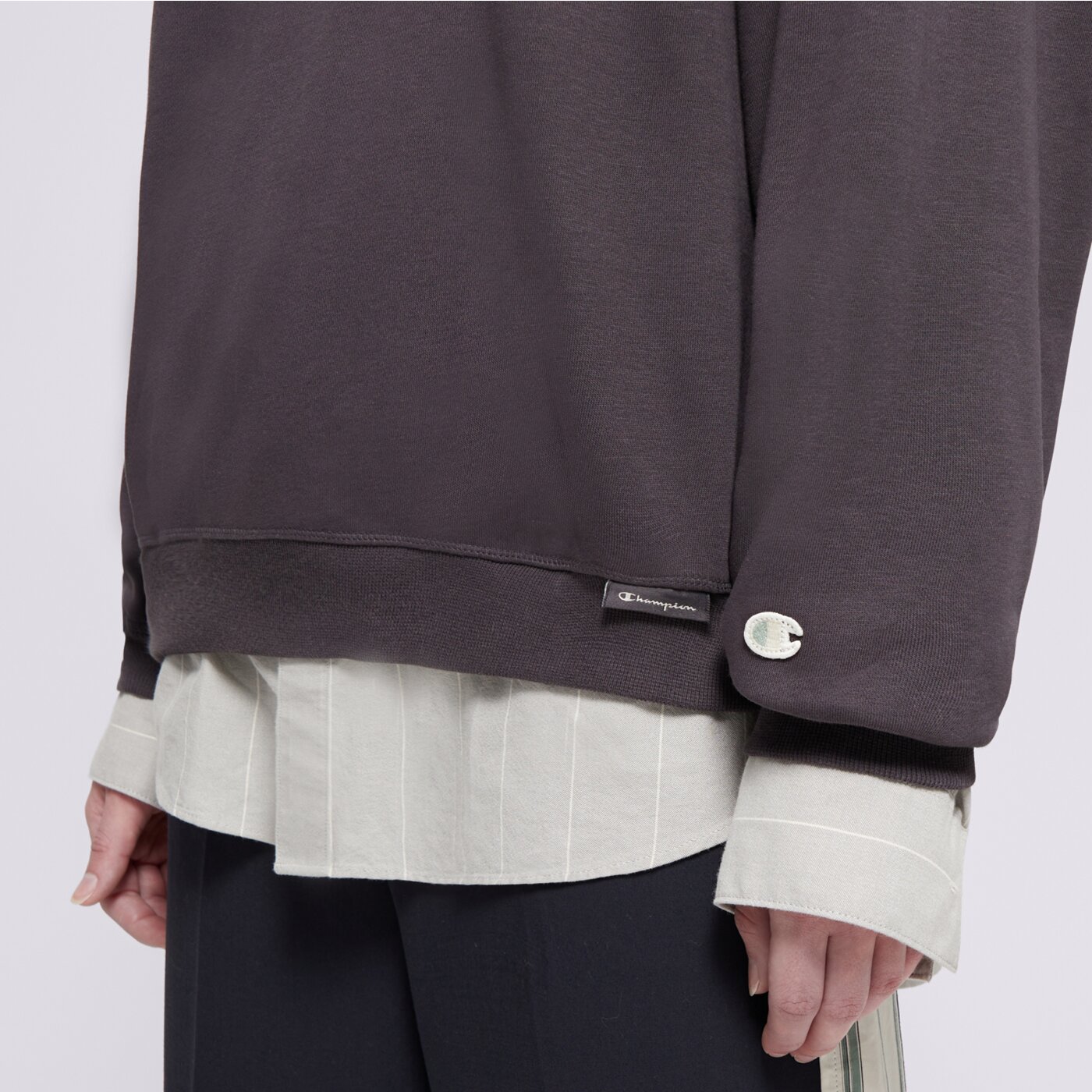 Bluza damska CHAMPION BLUZA Z KAPTUREM-ECO FUTURE e10001es503 kolor czarny