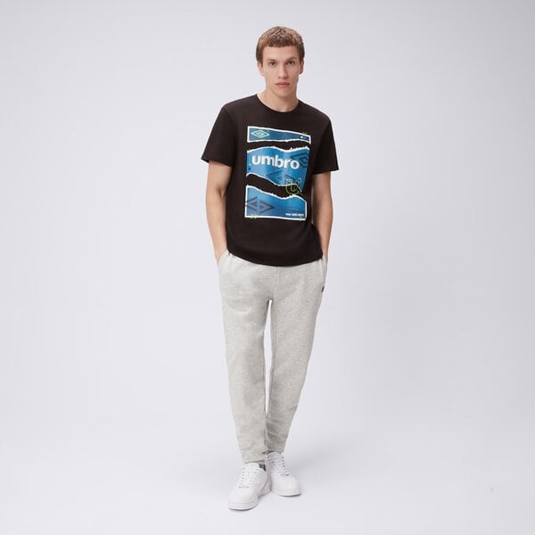 Koszulka męska UMBRO T-SHIRT UMBRO GRAPHICS B LOGO BLACK ul325tsm04001 kolor czarny