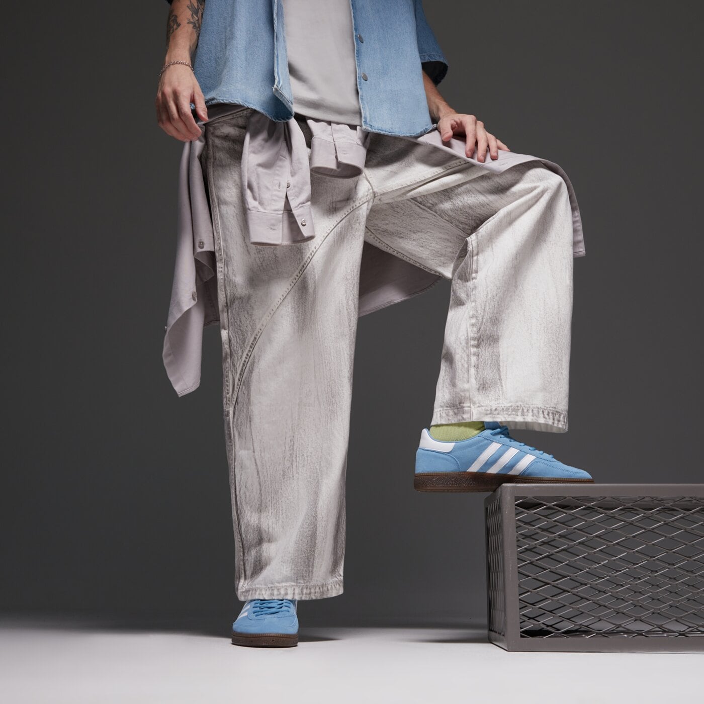 Buty sportowe męskie ADIDAS HANDBALL SPEZIAL bd7632 kolor niebieski