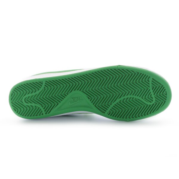 NIKE COURT MAJESTIC  454255100 kolor biały