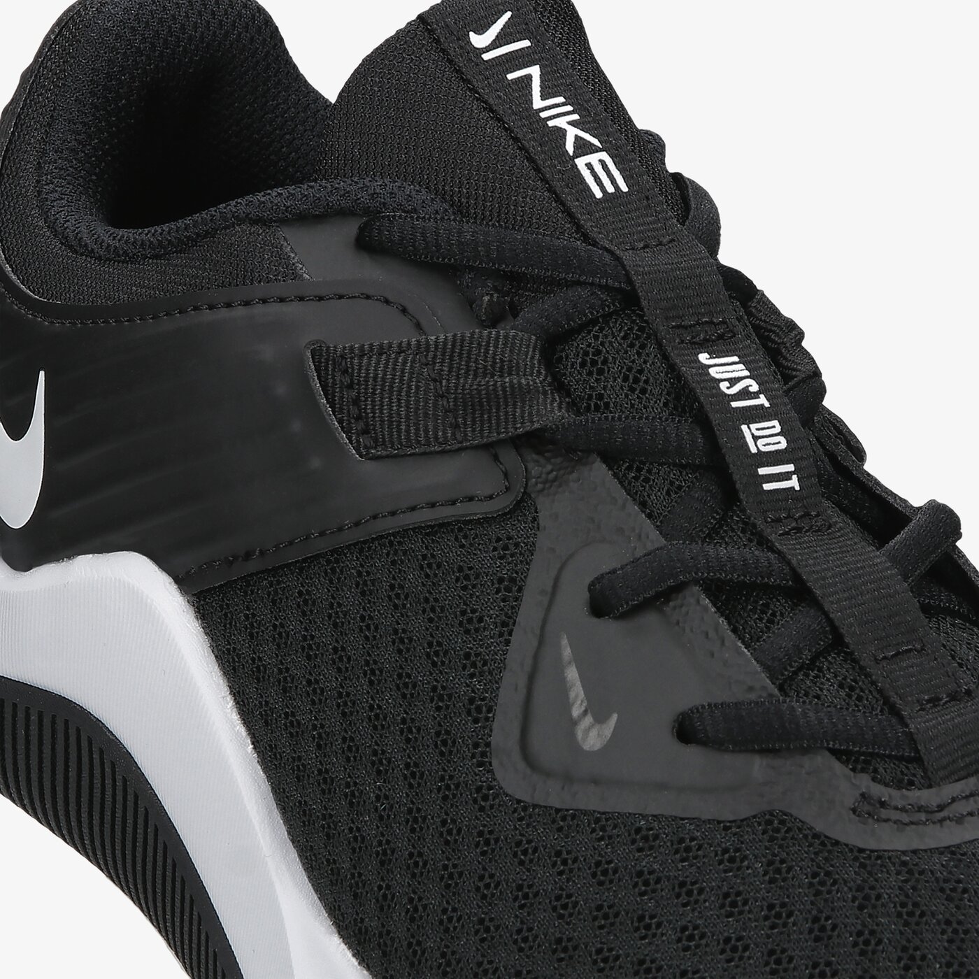 Buty treningowe męskie NIKE MC TRAINER cu3580-002 kolor czarny