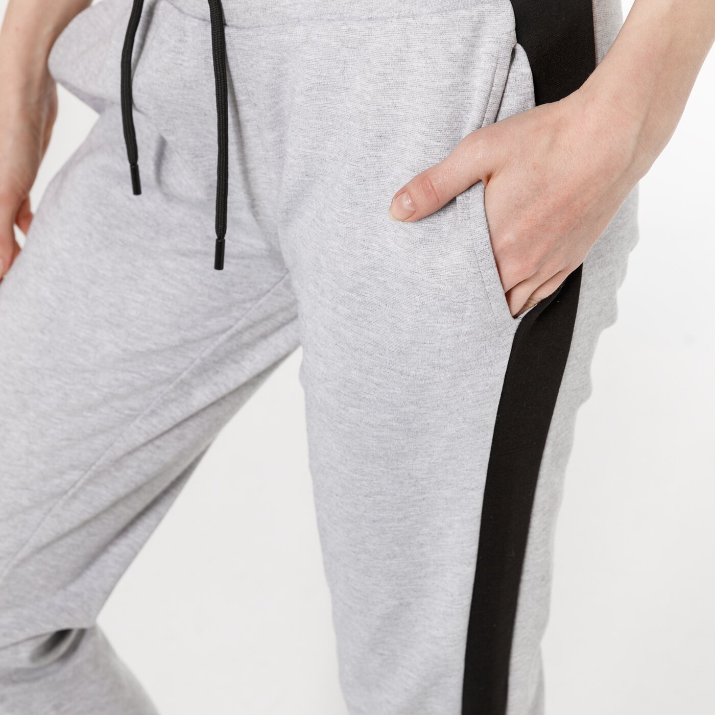 Spodnie dresowe damskie LOTTO SPODNIE ALTAMURA lo19spd19001 kolor szary