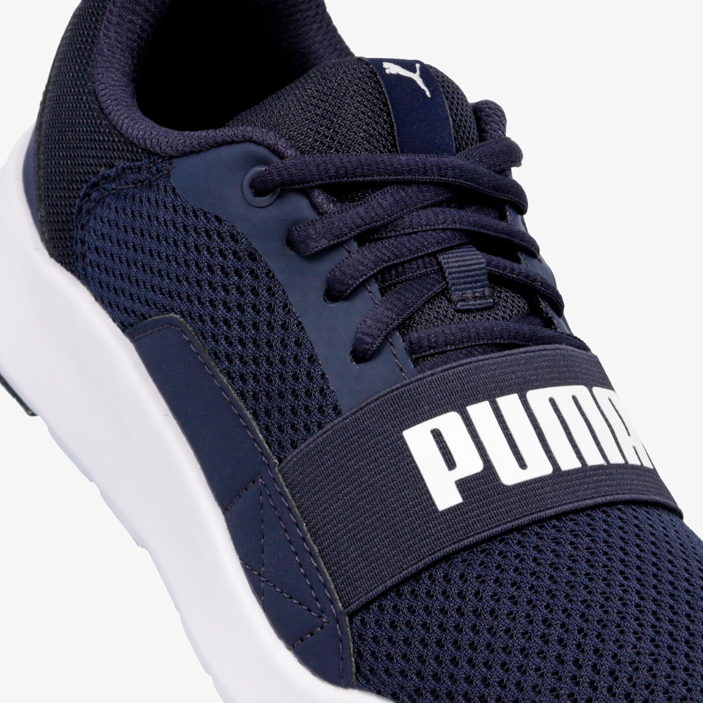 Buty do biegania dla dzieci PUMA WIRED JR 36690103 kolor granatowy