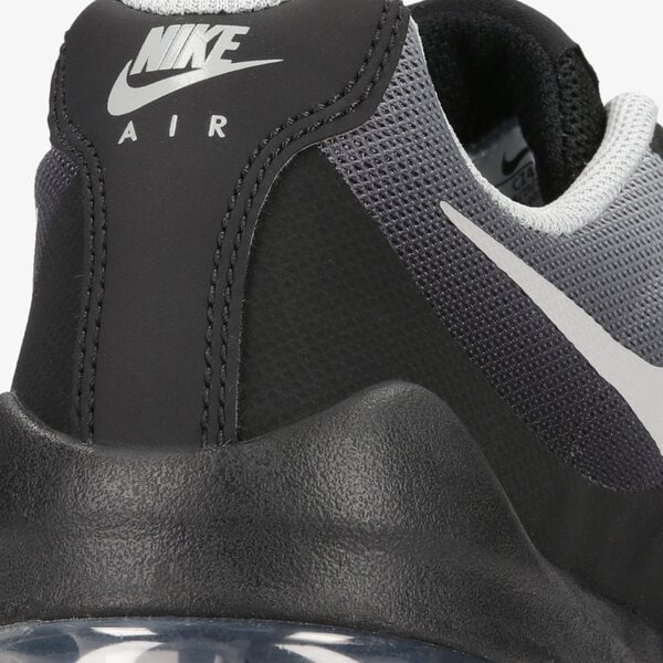 Buty dziecięce NIKE AIR MAX INVIGOR cz4193-001 kolor czarny