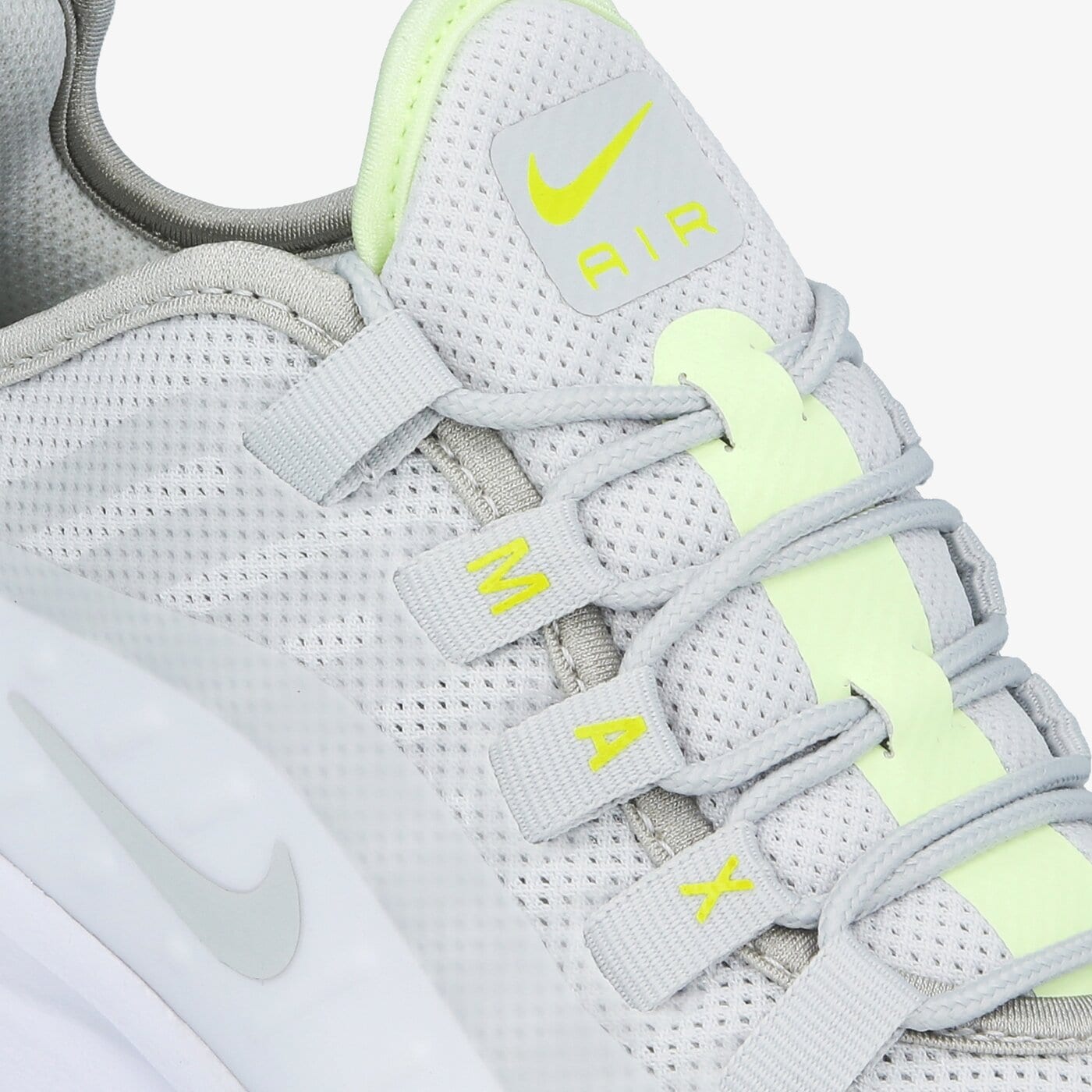 Buty sportowe damskie NIKE AIR MAX AXIS aa2168-014 kolor biały