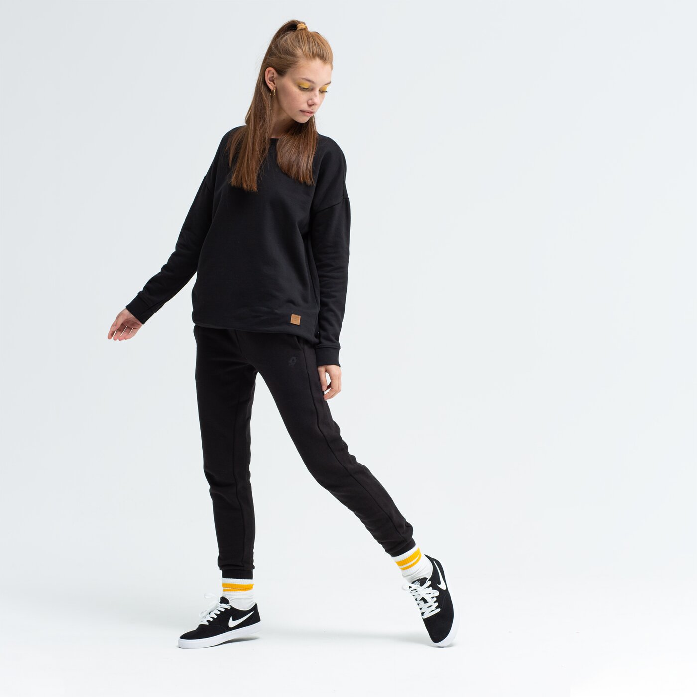 Bluza damska FEEWEAR BLUZA KOKORO fw39bld14001 kolor czarny