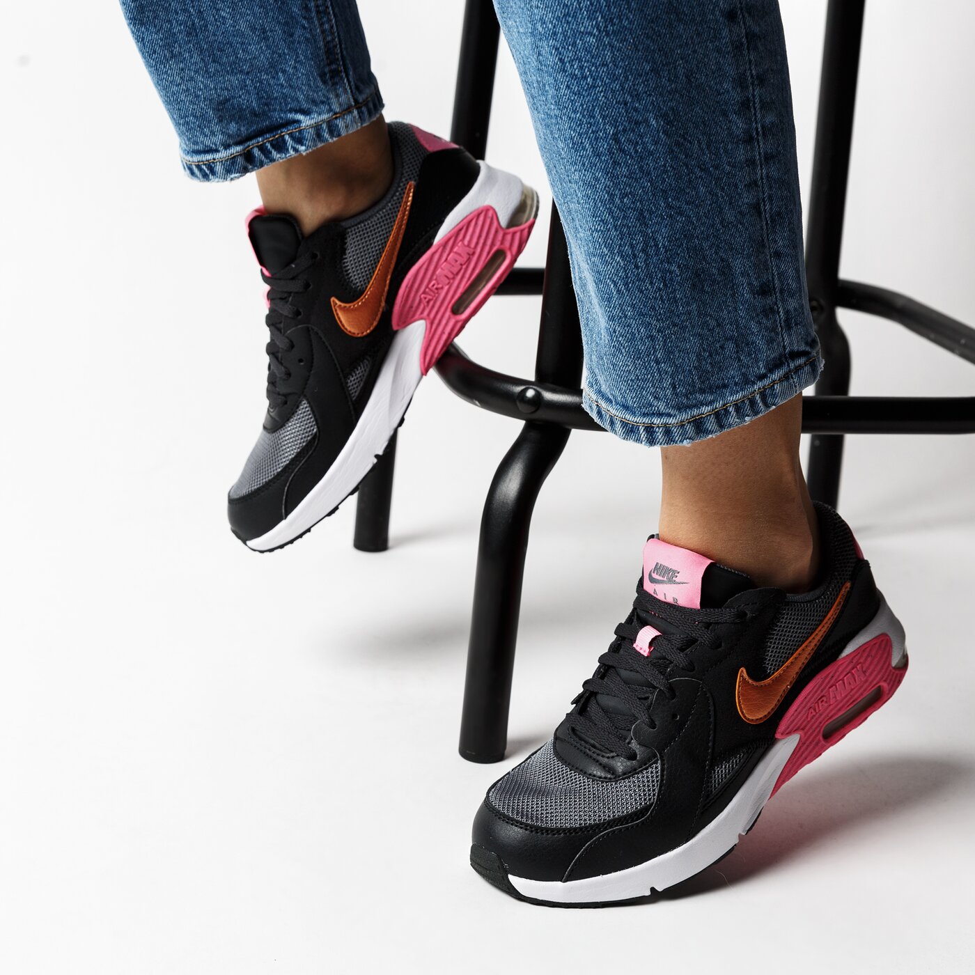 Buty dziecięce NIKE AIR MAX EXCEE cd6894-007 kolor czarny