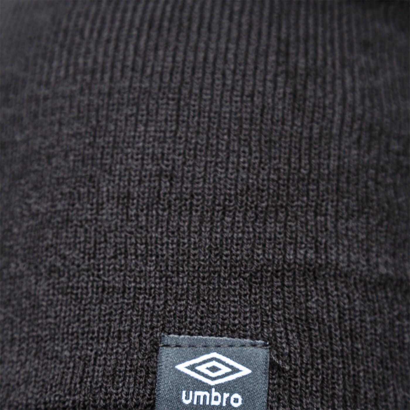 Czapka zimowa damska UMBRO CZAPKA STANWAY ul320hat03002 kolor czarny