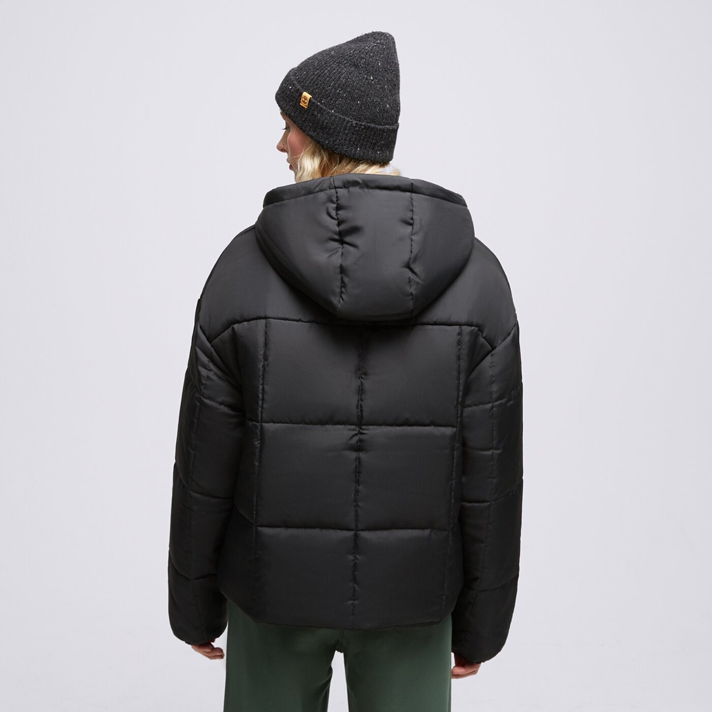 Kurtka zimowa damska NIKE KURTKA ZIMOWA NSW THERMA-FIT fb7672-010 kolor czarny