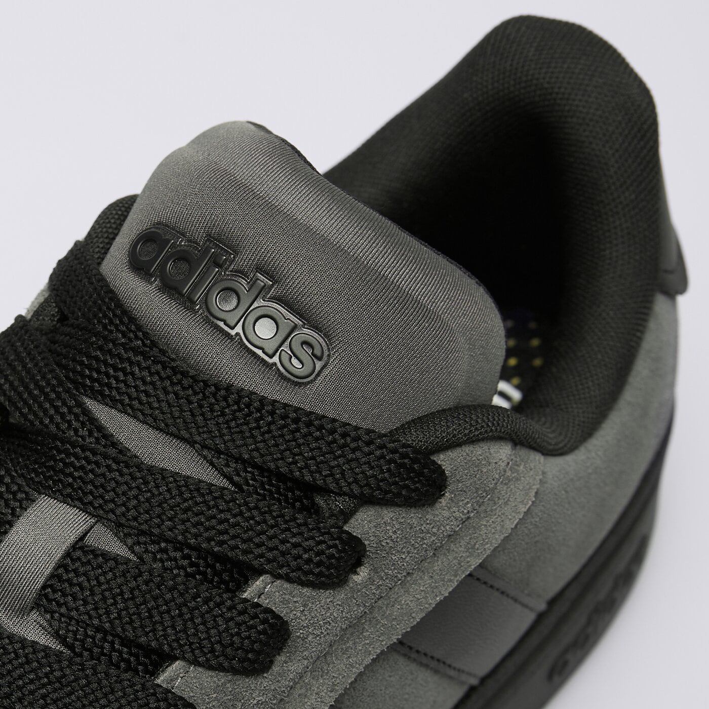 Buty sportowe męskie ADIDAS GRAND COURT ALPHA 00S jp7632 kolor szary