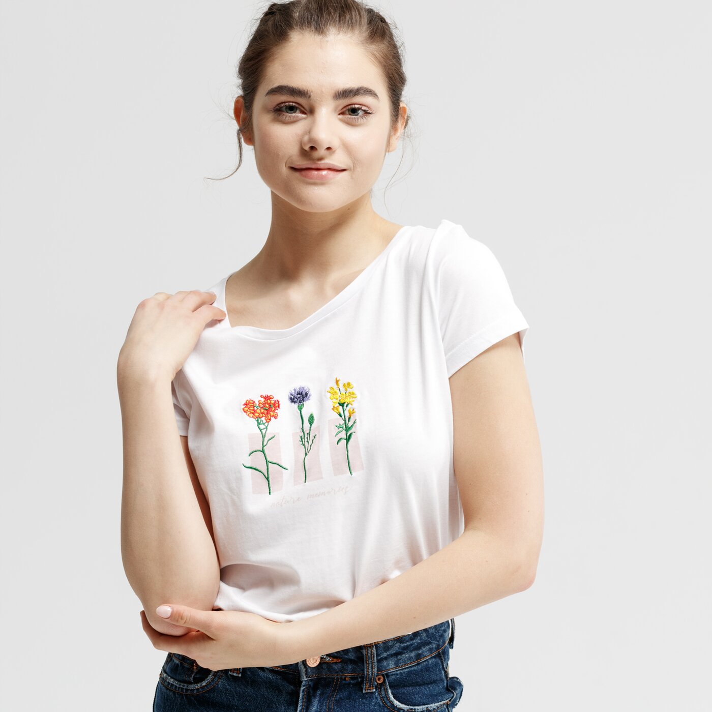 Koszulka damska FEEWEAR T-SHIRT SS CARONI fw19tsd23001 kolor biały