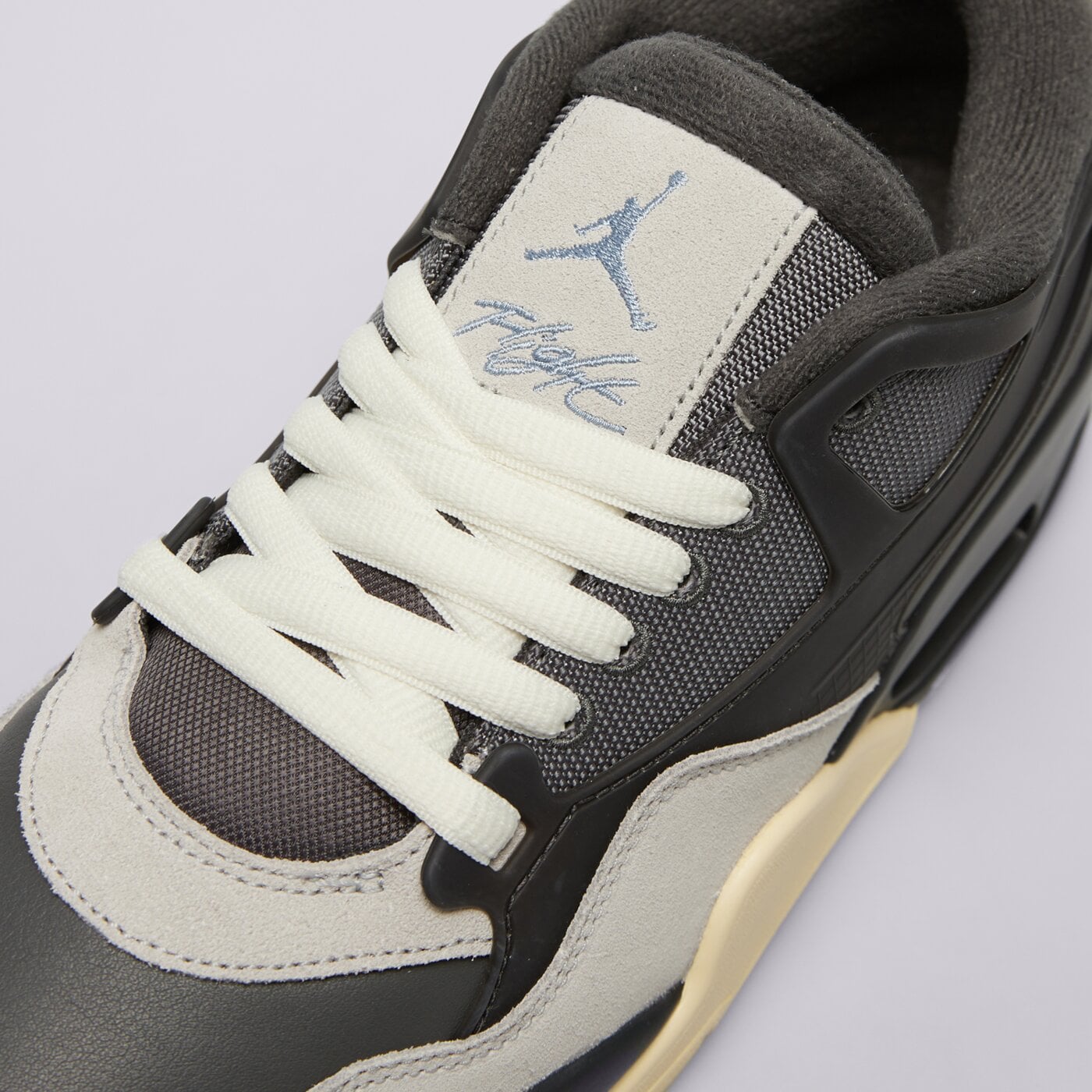 Buty sportowe męskie AIR JORDAN 4 RM fq7939-002 kolor szary