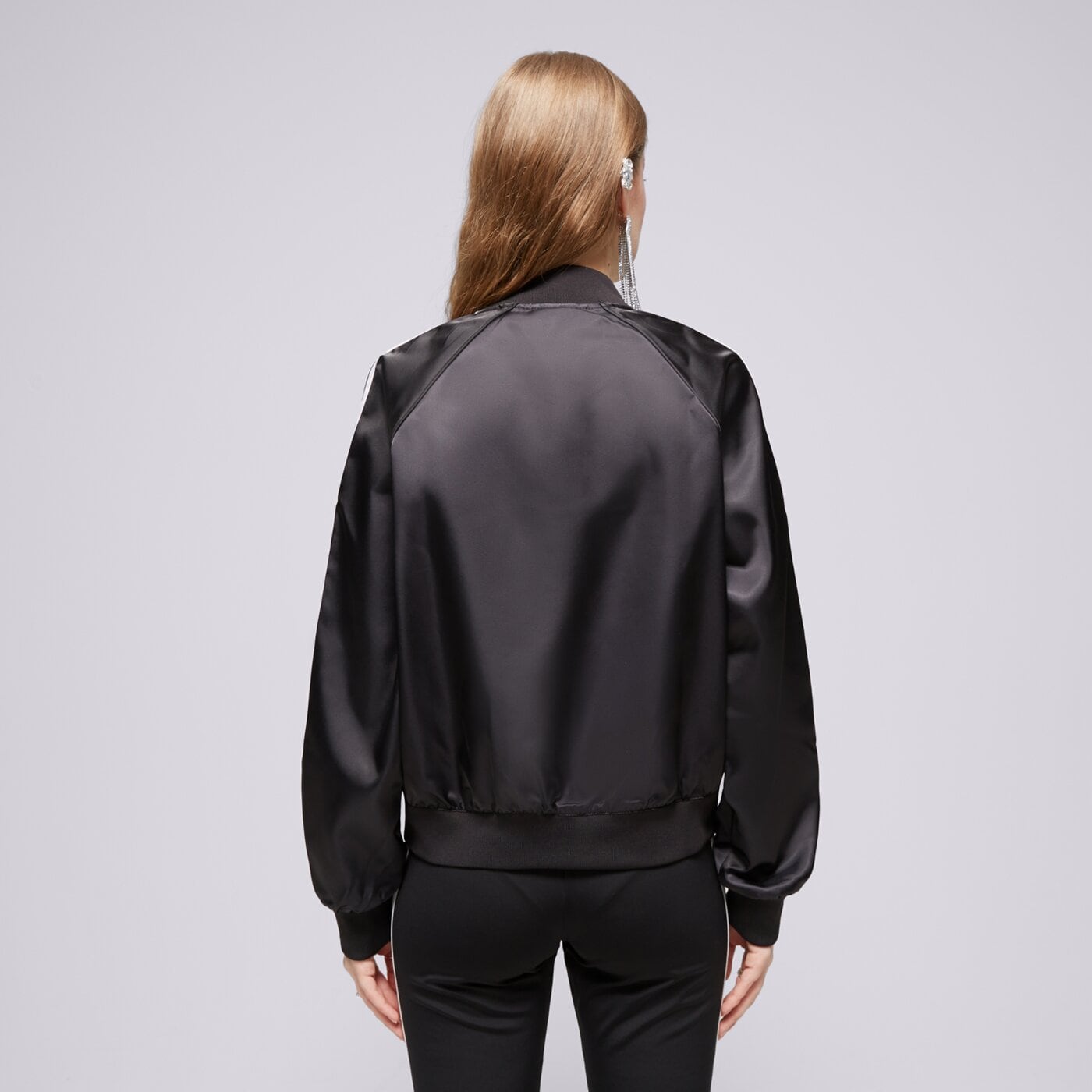 Bluza damska ADIDAS BLUZA SST BLOUSON iu2533 kolor czarny