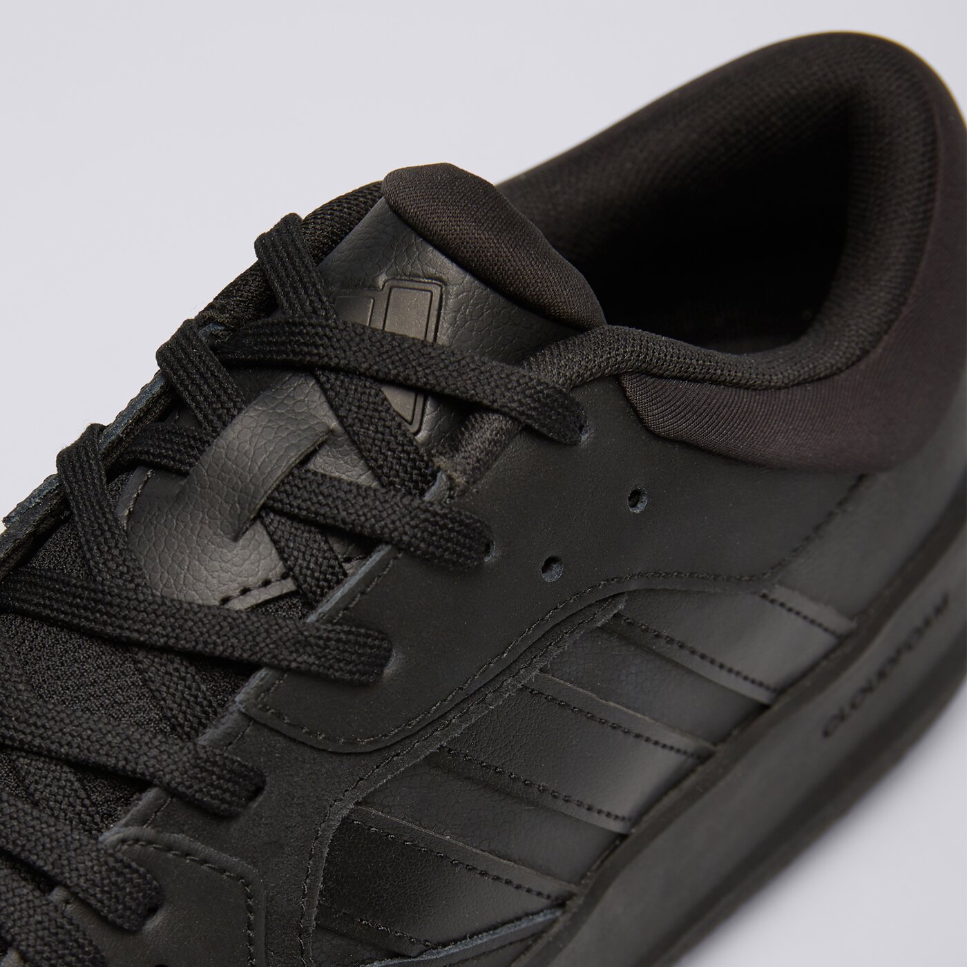 Buty sportowe męskie ADIDAS COURT 24 ji4545 kolor czarny