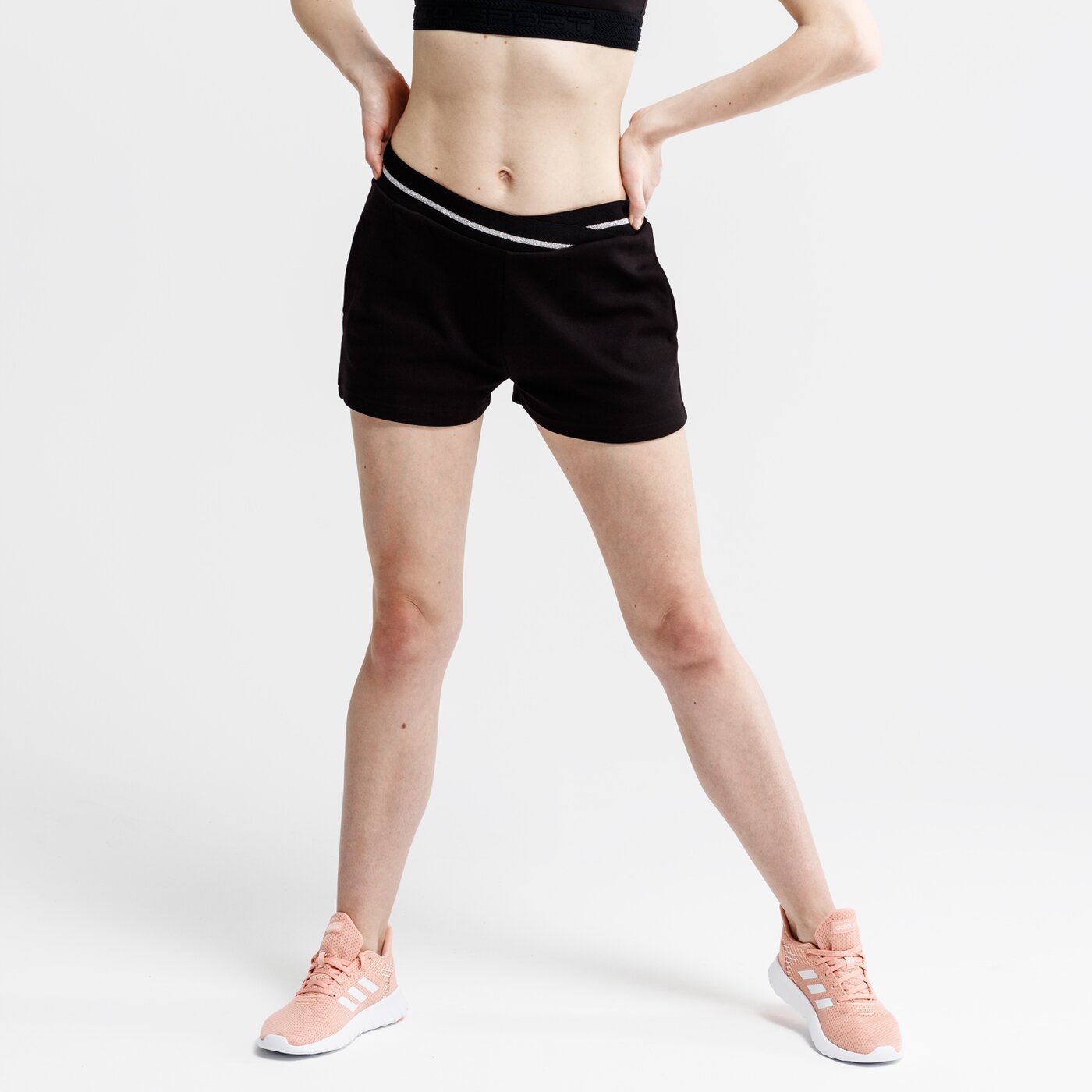 Spodenki damskie LOTTO SZORTY ANCONA lo19szd14001 kolor czarny