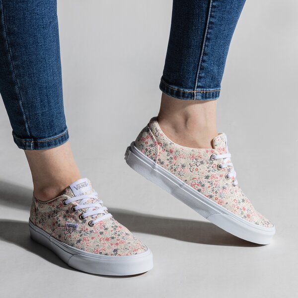 Buty sportowe damskie VANS WM WARD vn0a3mvzbb51 kolor multicolor