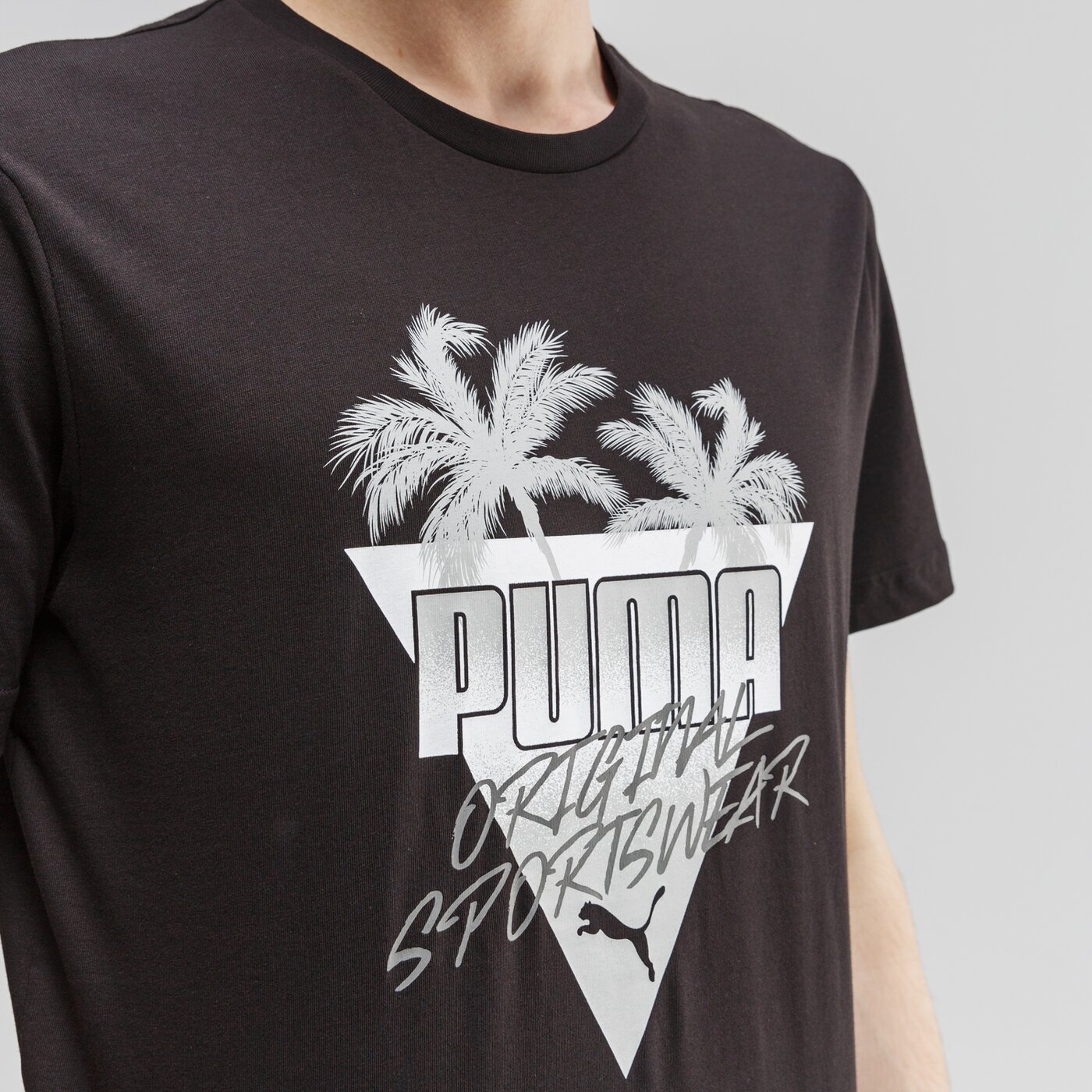 Koszulka męska PUMA T-SHIRT SUMMER PALMS GRAPHIC 581917 01 kolor czarny